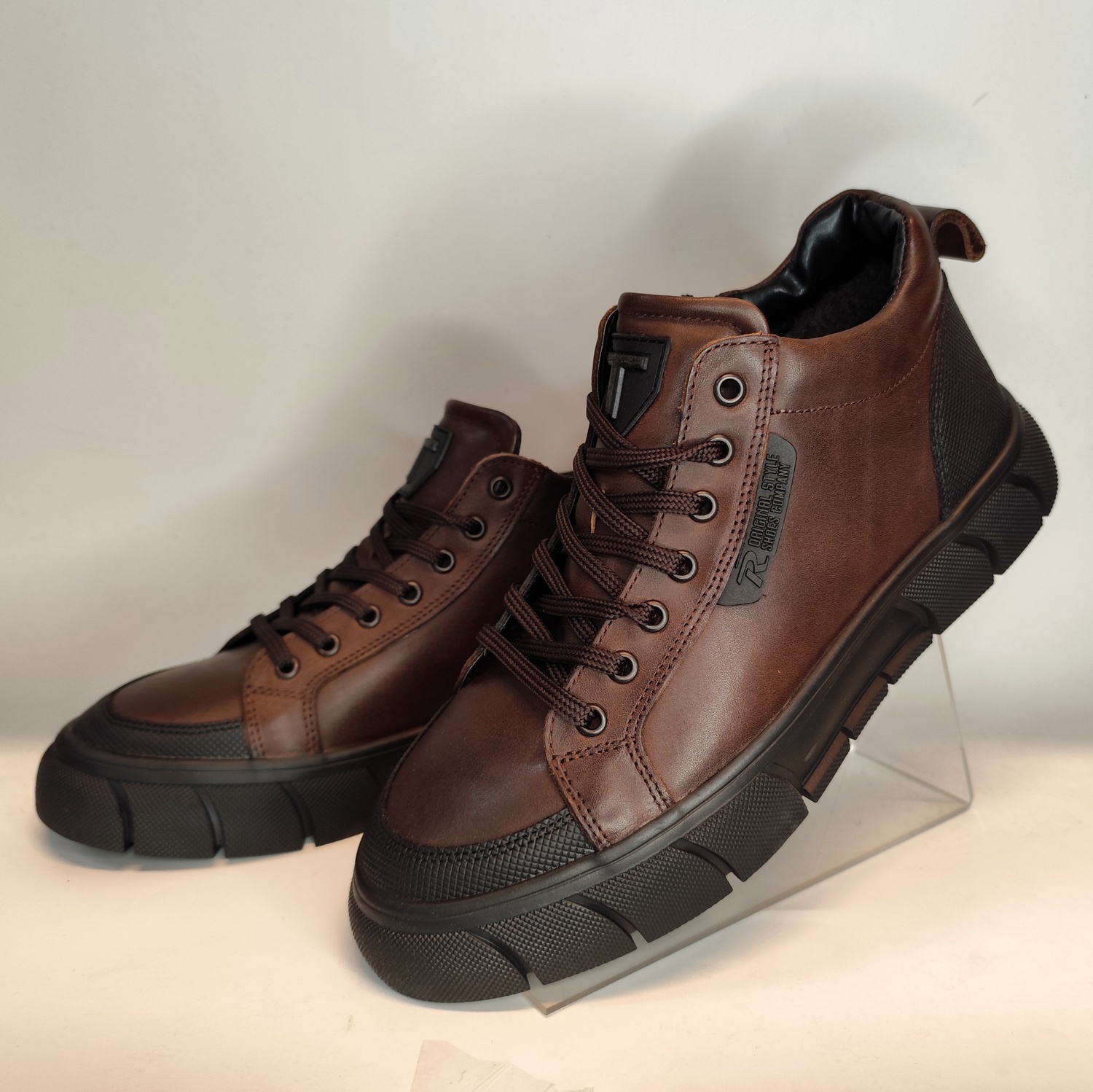 Ботинки Rooman